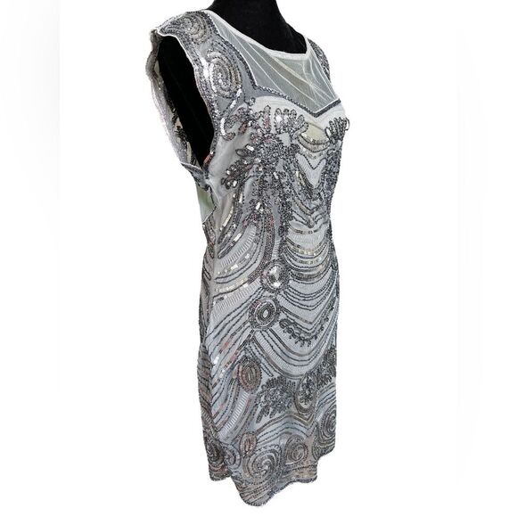 Unique Vintage Silver Sequin Cocktail Dress Size Medium 1920s Vibes Retro - Picture 2 of 7